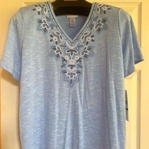 Alfred Dunner, light blue, V-neck top XL